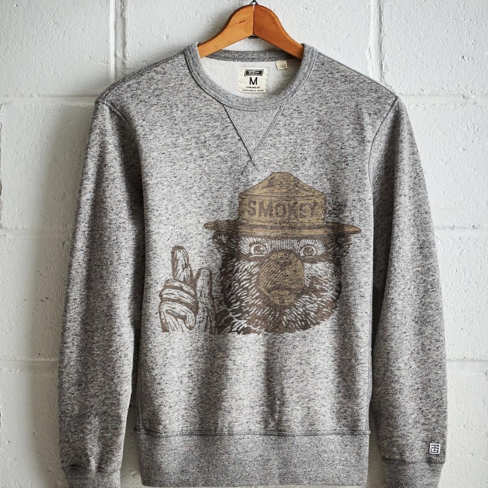 Cute for Camping! Smokey The Bear Sweatshirt EUC